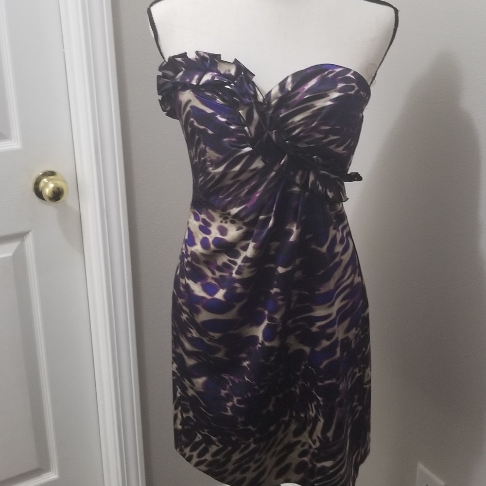Jump Girl sz 7/8 Purple and cream strapless dress